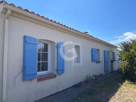vente maison 4 pièces 94 m² angles (85750)