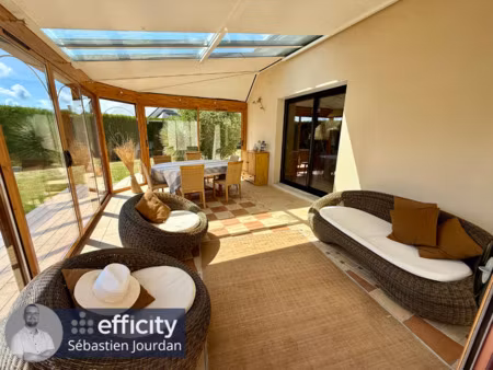 maison 6 pièces - 187 m²