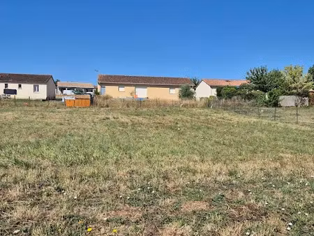 vente terrain 762 m² à verteuil-sur-charente (16510)  18 288 €