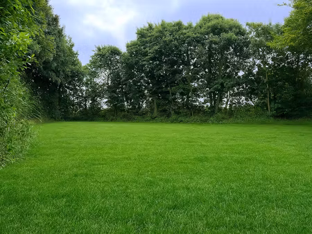 vente terrain 444 m² à milizac (29290)  66 900 €