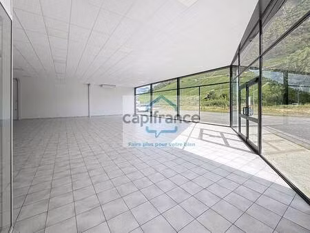 local commercial à louer
