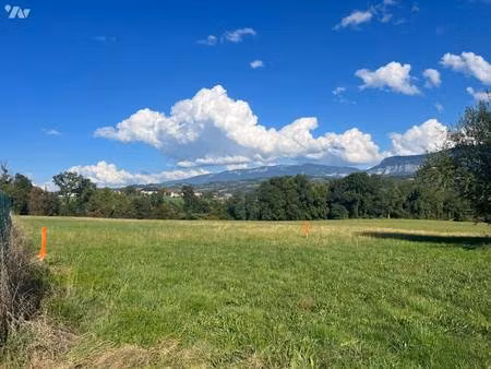 terrain constructible viabilisé à vendre