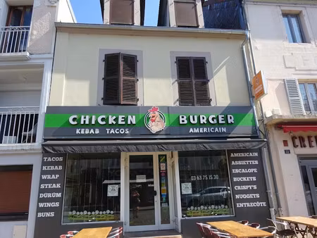 vente immeuble 10 pièces 237 m² à lure (70200)  189 000 €