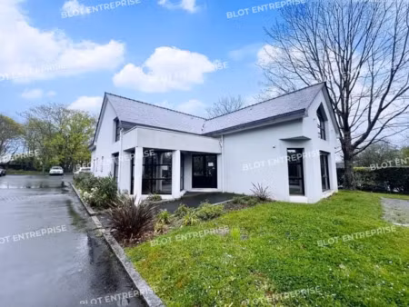 à louer - bureaux - 251 m² - carquefou