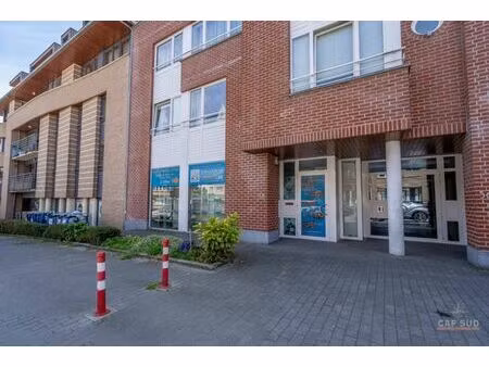 en plein centre - bureau de 90m² + 2 caves