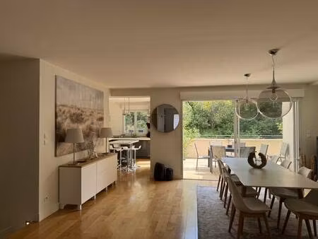 maison à plusieurs étages à vendre