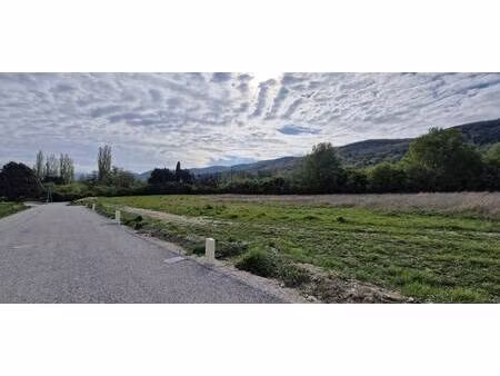 terrain constructible viabilisé à vendre
