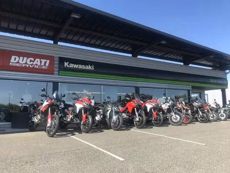 local commercial à louer