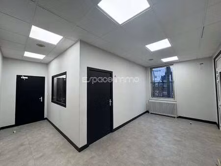 location bureaux et commerces à notre-dame-de-bondeville (76960) : à louer / 106m² notre-d