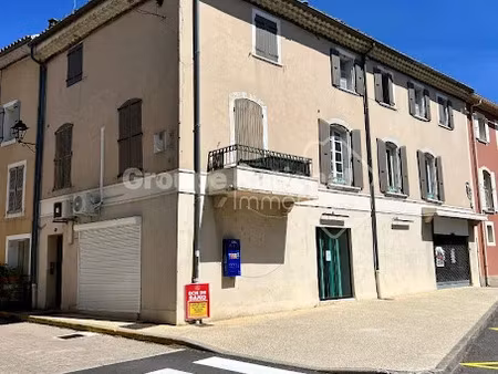 location locaux professionnels 4 pièces 96 m² à tulette (26790)  750 €