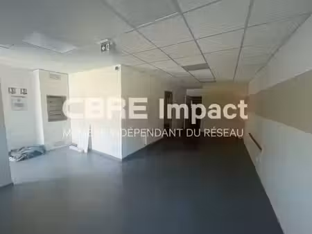 location local d'activités cernay les reims 300 m²