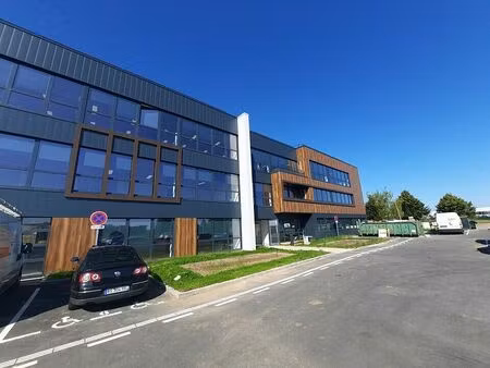 location bureau saint martin du vivier 70 m²