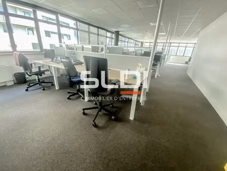 location local professionnel 202m² tassin la demi lune 69160