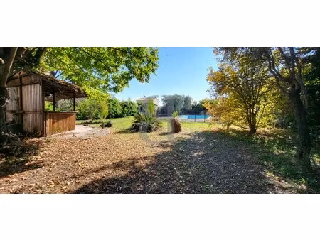 achat terrain 621m² caromb 84330