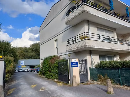 location parking tinqueux 51430