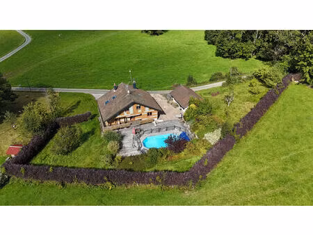 vente maison 8 pièces 198 m² les écorces (25140)