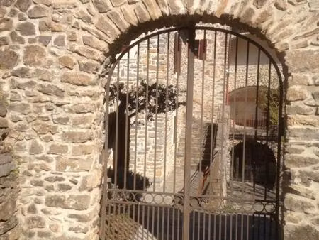 location appartement 4 pièces 80 m² à saint-ambroix (30500)