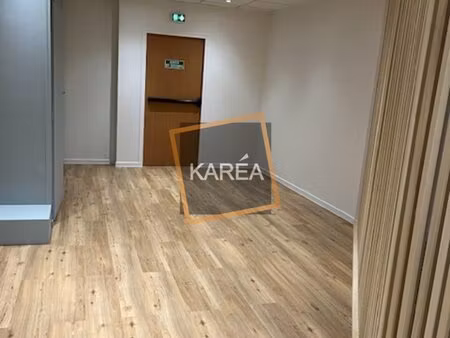 location local professionnel 60m² torcy 77200