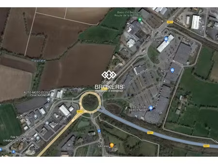 local commercial 746 m² niort bessines