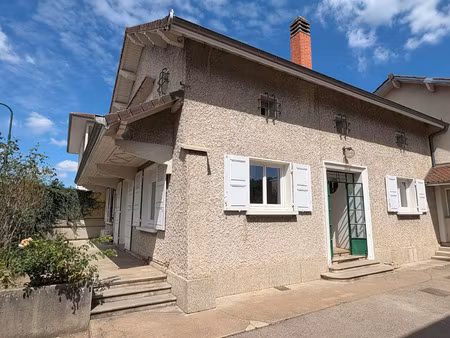 vente maison 5 pièces 160 m² vaulx-milieu (38090)
