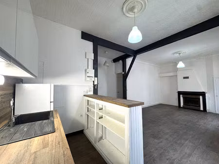 a louer t3 meuble avec cave rue rossini proches des halles narbonne