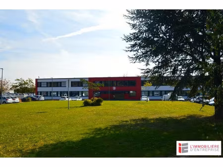 location bureau 70 m² à lanester (56600)