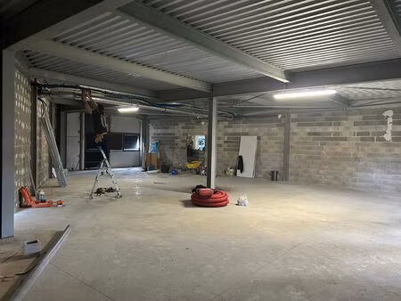 local commercial colomiers 189.96 m2