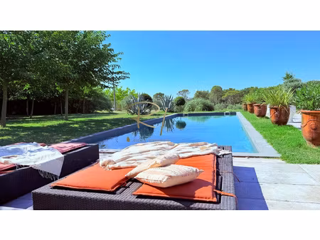 a vendre : ancien monastère au coeur des cévennes