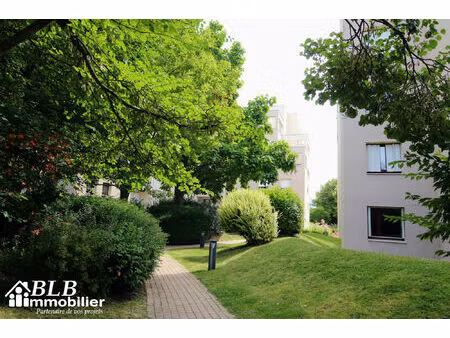 vente appartement 2 pièces 57 m² montigny-le-bretonneux (78180)