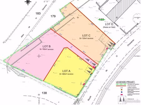 terrain 760m² baix 07210