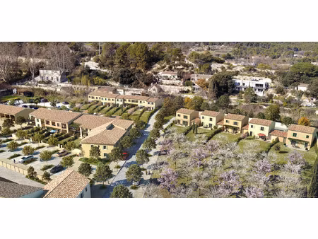 vente maison 4 pièces 88 m² cucuron (84160)