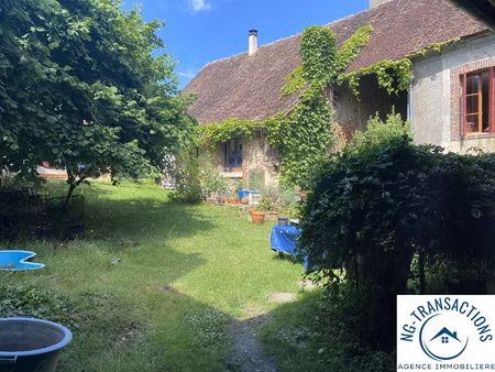 maison de caractère au coeur du village