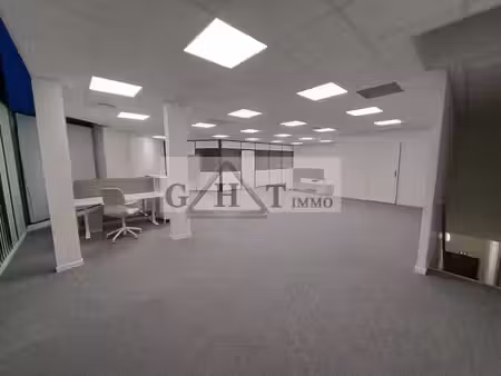 a louer grigny de 510 m2