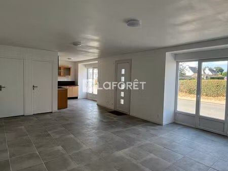 appartement t3 de 66m² refait à neuf - ploumilliau