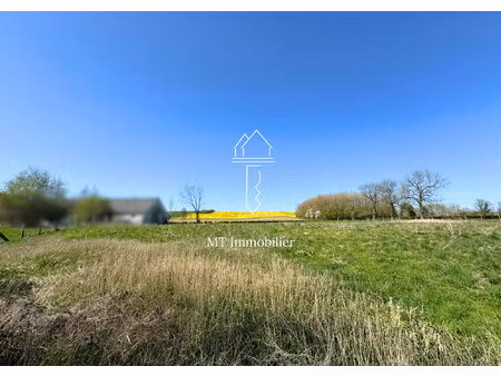 terrain constructible de 930 m2