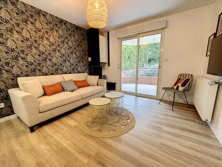 location meublée appartement 2 pièces 40.25 m² à bourgoin-jallieu (38300)  755 €