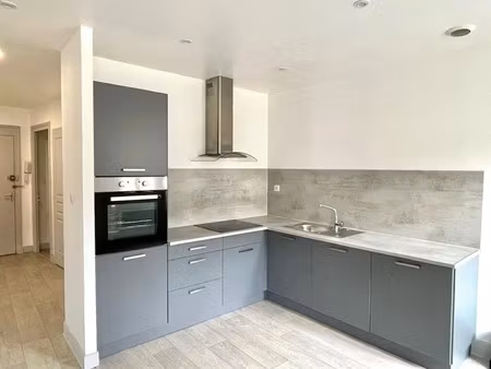 location appartement 3 pièces 72 m² à perigueux (24000)  694 €