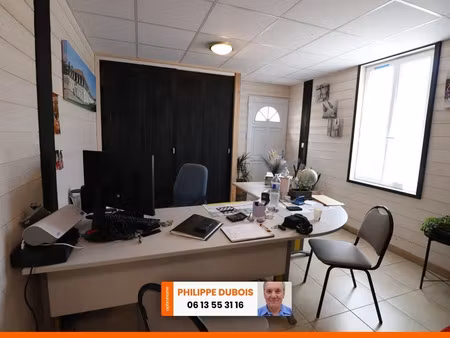 location locaux professionnels 657 m² à rochefort (17300)  1 680 €
