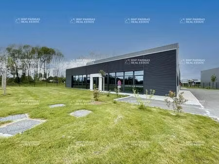 local d'activités à louer