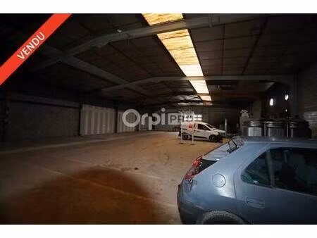 local d'activités à louer