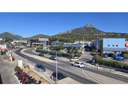 local commercial sans dab - 383 m2 - la garde