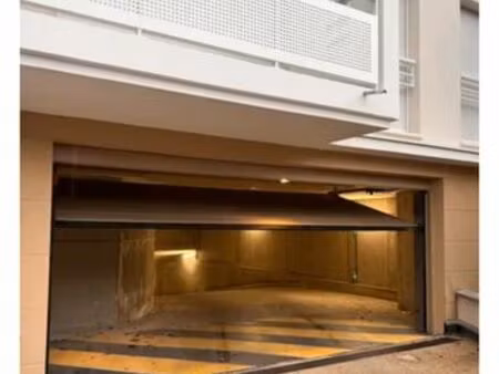 place de parking à louer