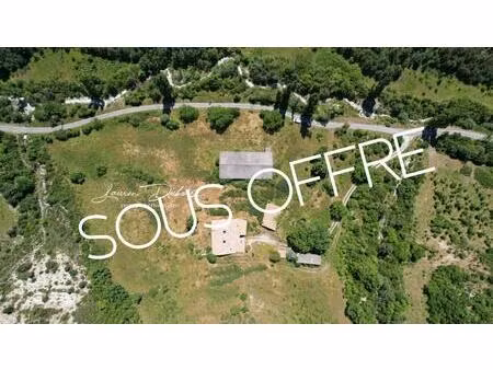 maison de caractère 234m² habitables + dépendances et terrain 40 ha