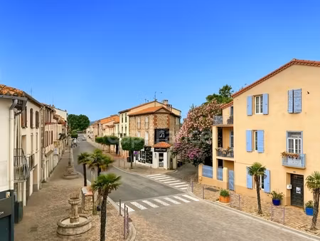 pyrénées orientales (66) - immeuble avec 4 appartements refaits à neuf et 4 parking - sain