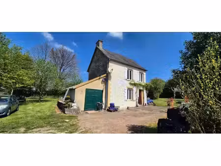 maison individuelle habitable a finir 2 chambres (possibilite d'agrandir) + batiment et...