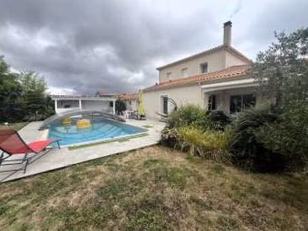 vente maison piscine à beaupreau (49600) : à vendre piscine / 184m² beaupreau