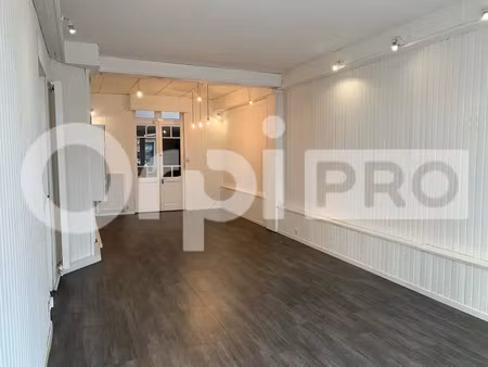 local commercial a louer