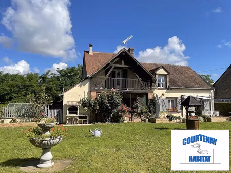 vente maison 9 pièces 190 m² à montcorbon (45220)  199 000 €