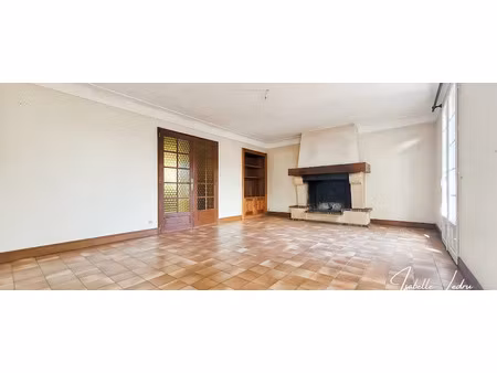 vente maison 7 pièces 203 m² à saint-vincent-des-landes (44590)  262 000 €