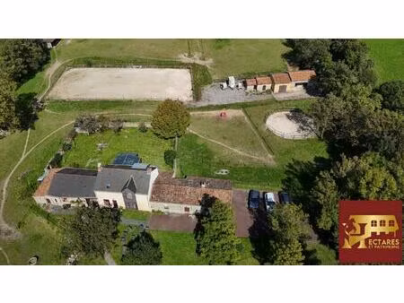 maison saint etienne de montluc 5ch de178 m2 sur 2 hectares